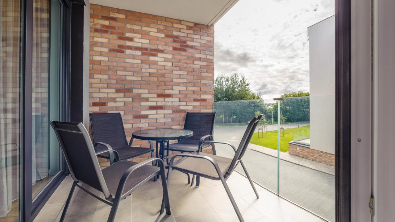 Apartamenty Simply Perlowa Przystan - Holiday City 科沃布热格 外观 照片